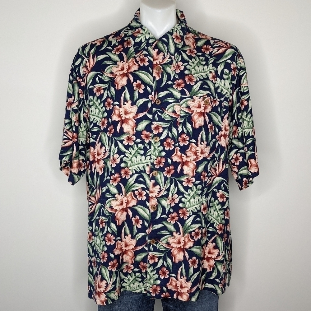 ✨3/$15 Banana Cabana blue red tropical floral silk short sleeve button up L